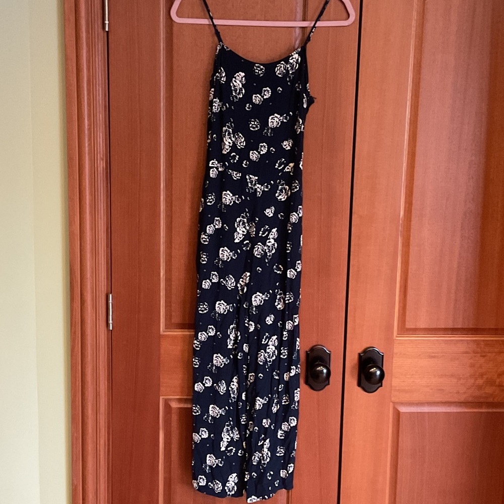 Treasure & Bond Navy Floral Jumpsuit, Size S